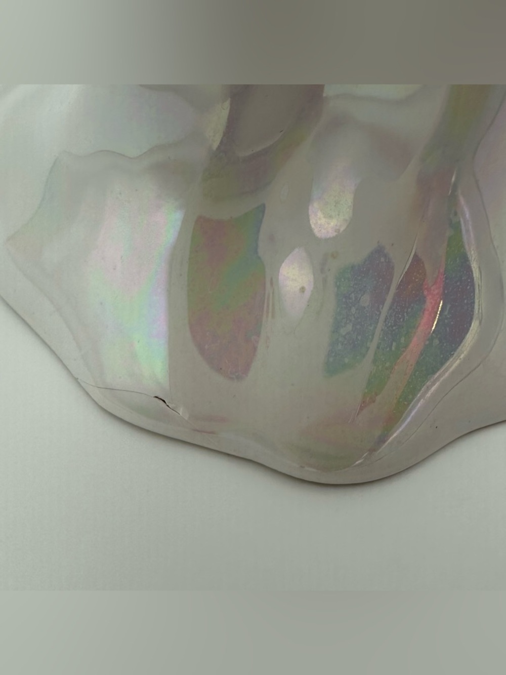 Bath & Body Works Iridescent Ghost 3-Wick Candle Holder Halloween 2024 - CHIPPED - Picture 10 of 12